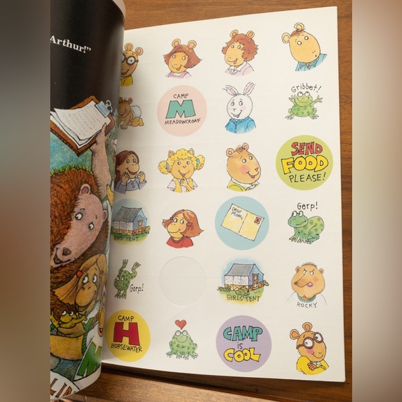 3/$12 Arthur Goes to Camp by Marc Brown Paperback book - Picture 2 of 4